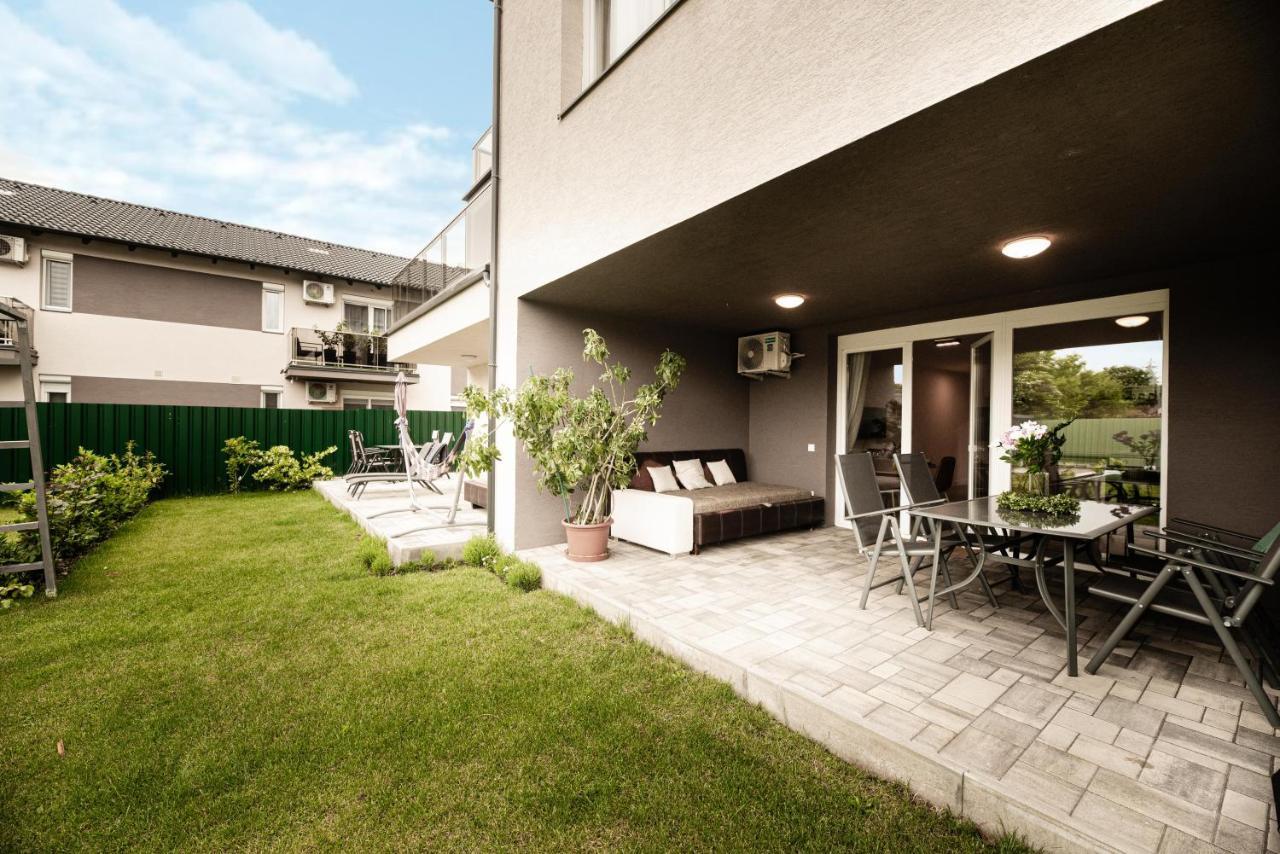 Apartament Oak Residents Siófok Zewnętrze zdjęcie